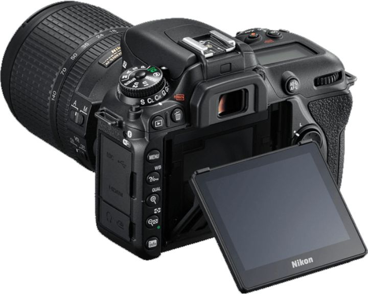 Nikon D7500 Kit m/ AF-S DX 18-140mm VR 