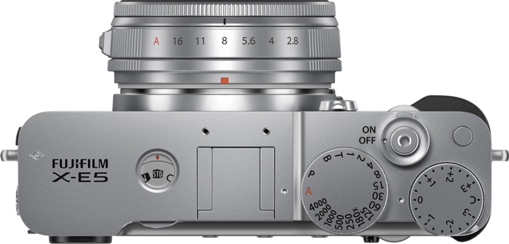 FUJIFILM X-E5 Kit m/ XF 23mm F2.8 R WR Sølv